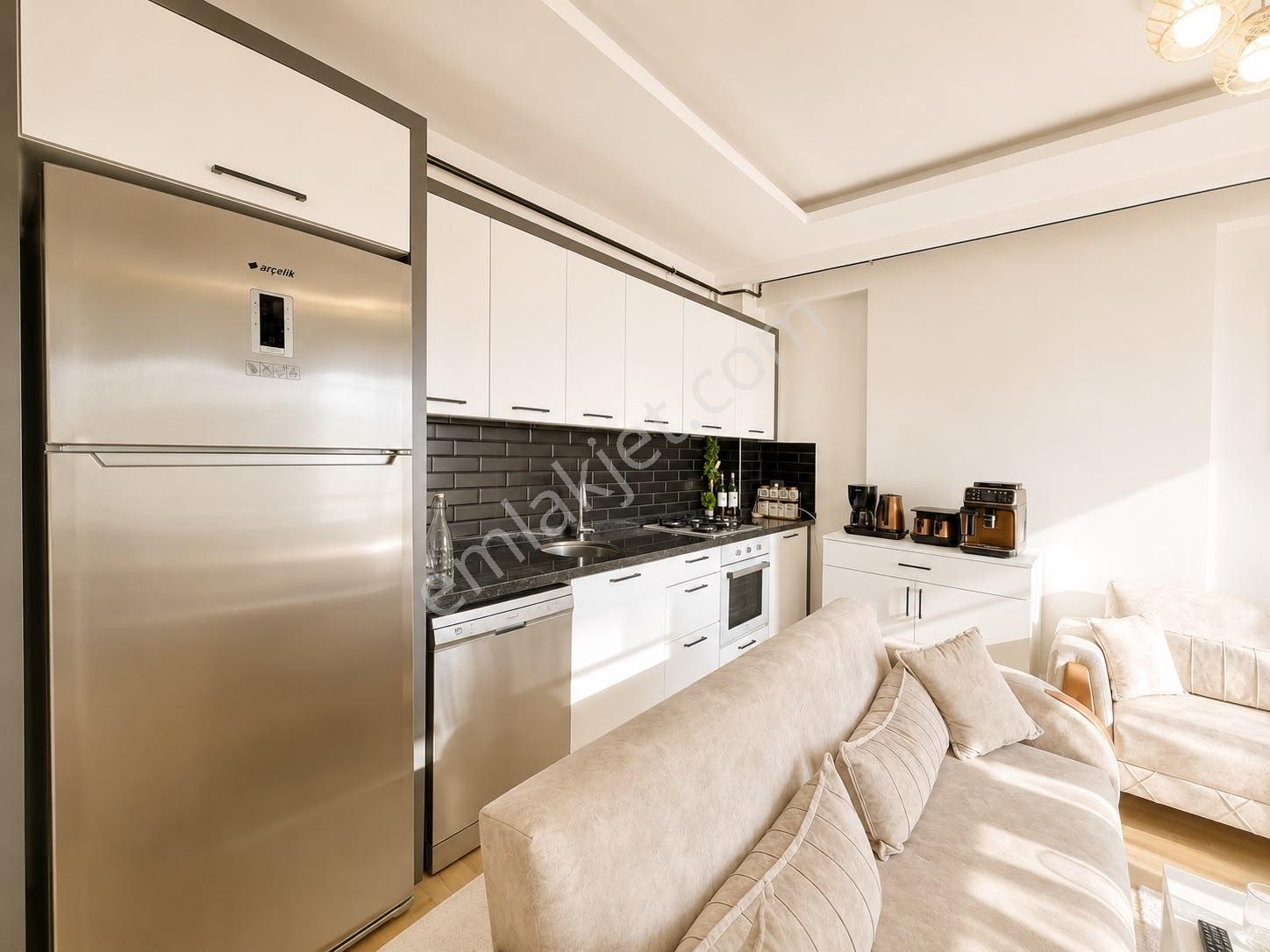 Re/max Palm'den İlkem Royal Teras'ta Havuzlu 2+1 Satılık — fotoğraf 15