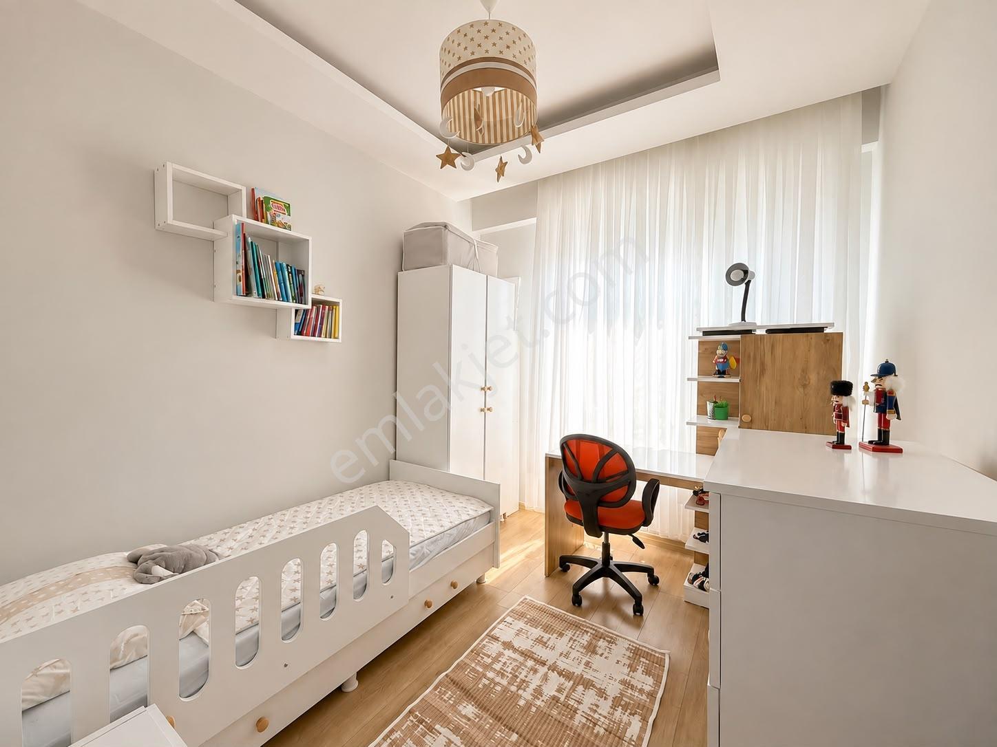 Re/max Palm'den İlkem Royal Teras'ta Havuzlu 2+1 Satılık — fotoğraf 19