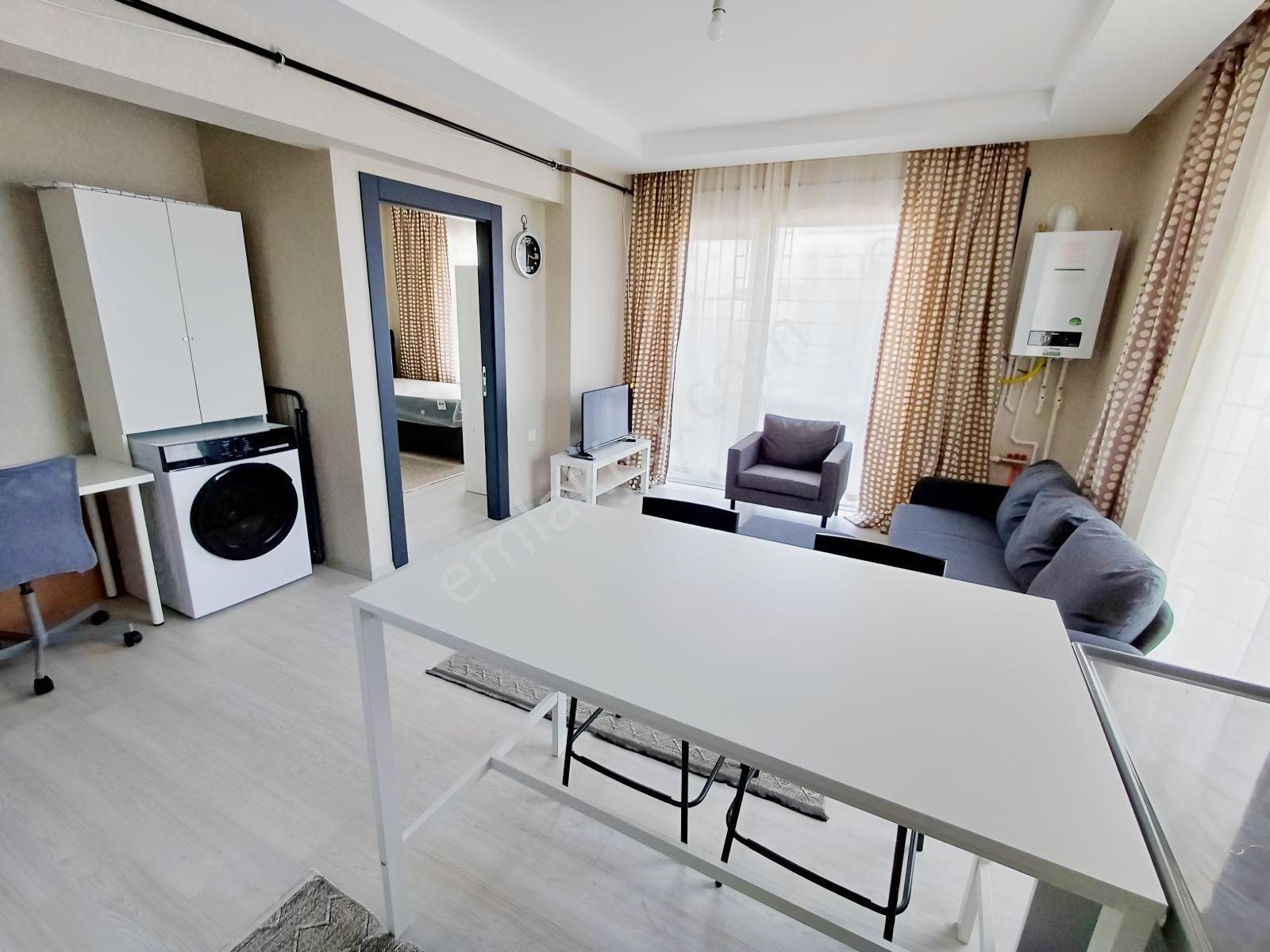 Üniversite Yakını Satılık 1+1