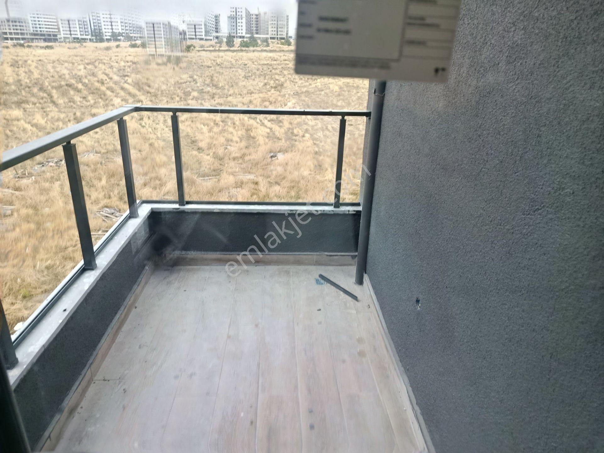 Sincan Saraycikda Bağımsız 2t1 Emsallerinden Farklı Fiat — fotoğraf 22