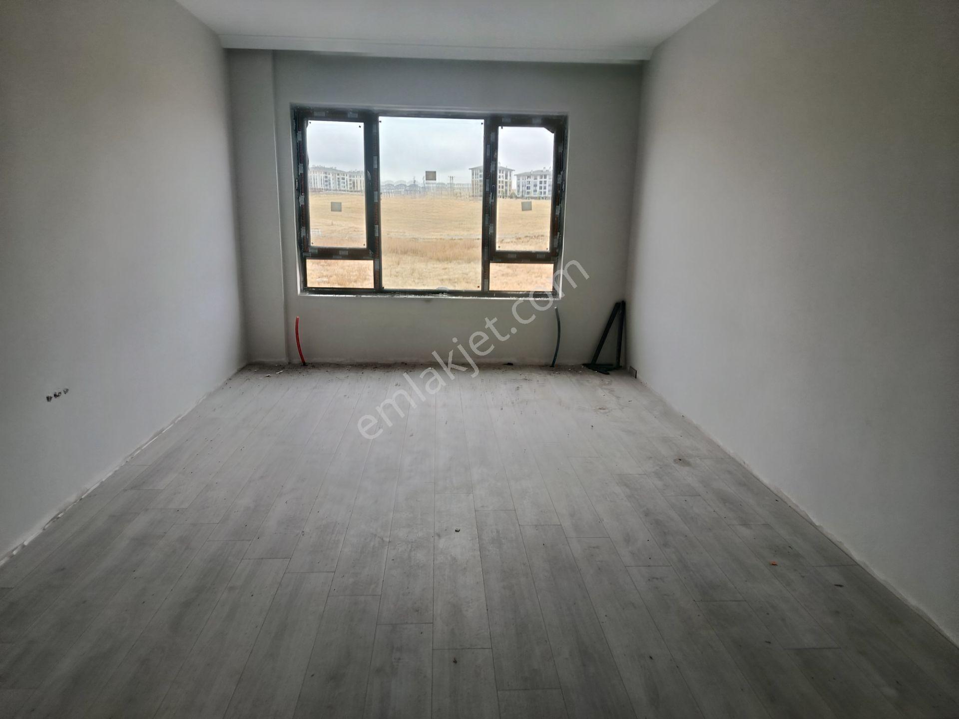 Sincan Saraycikda Bağımsız 2t1 Emsallerinden Farklı Fiat — fotoğraf 27