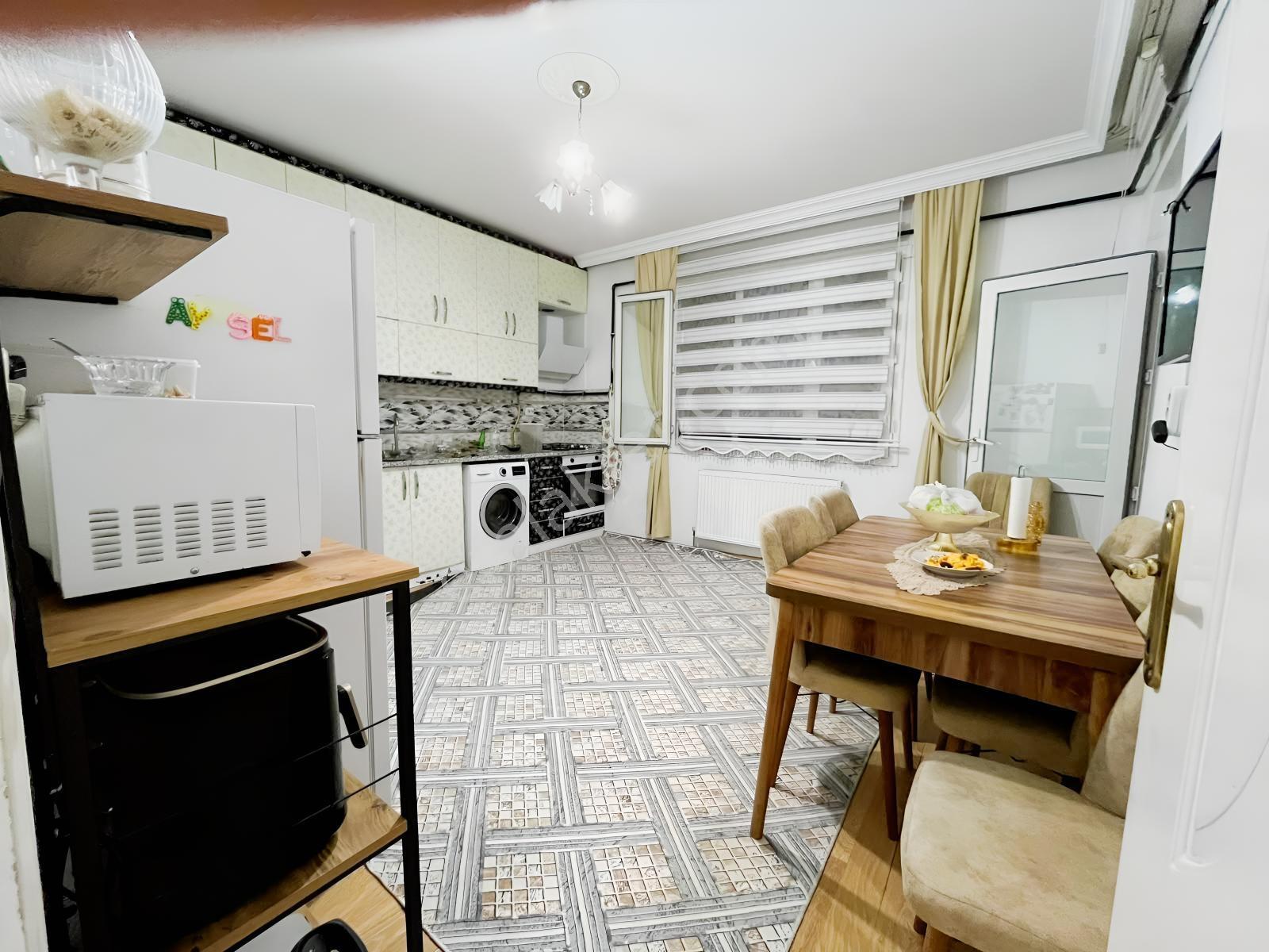 Güneş Mah 3.katlı Doğalgazlı 3+1 Müstakil Ev — fotoğraf 6