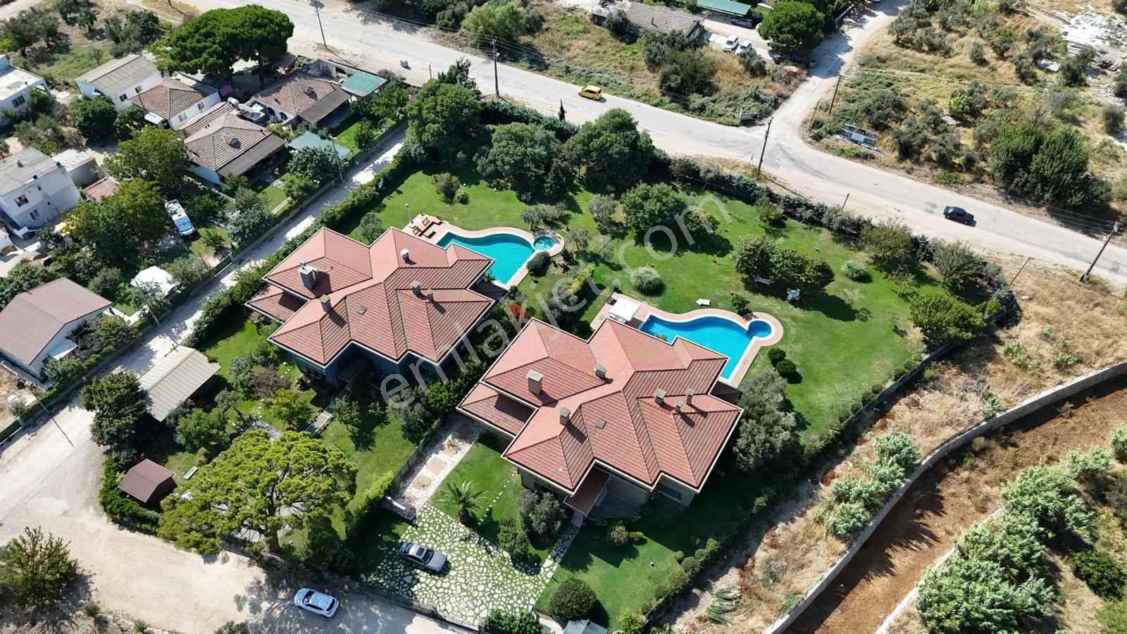 Remax Mıd Erdek Zeytınlı'de 650 M² Lüx 6+2 Fırsat Malıkane — fotoğraf 2