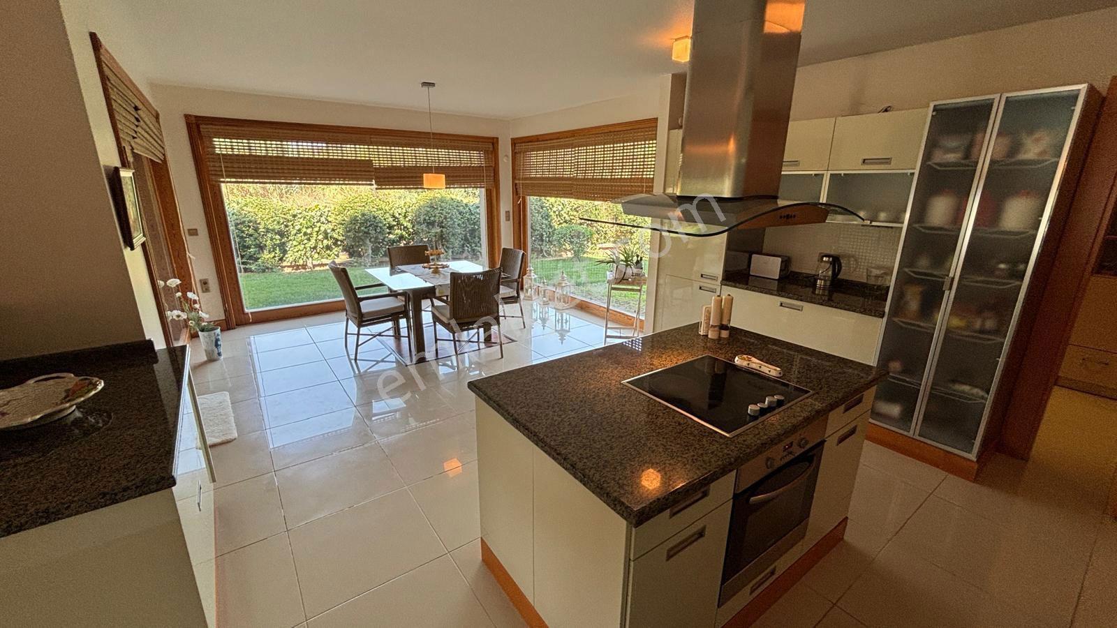 Remax Mıd Erdek Zeytınlı'de 650 M² Lüx 6+2 Fırsat Malıkane — fotoğraf 20
