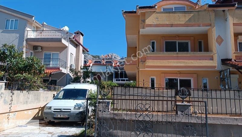 Camıavlu Mahallesı Satılık Garajlı Mustakıl Gırıskı Trıpleks Ev