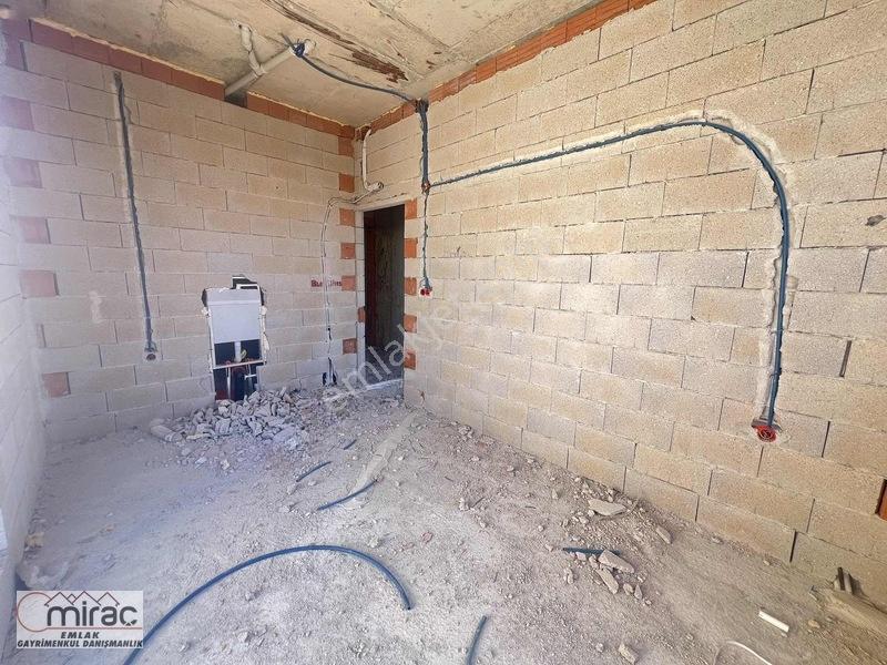 Salkımevler Mahallesinde İnşaattan Satılık 2+1 Arakat Daire — fotoğraf 6