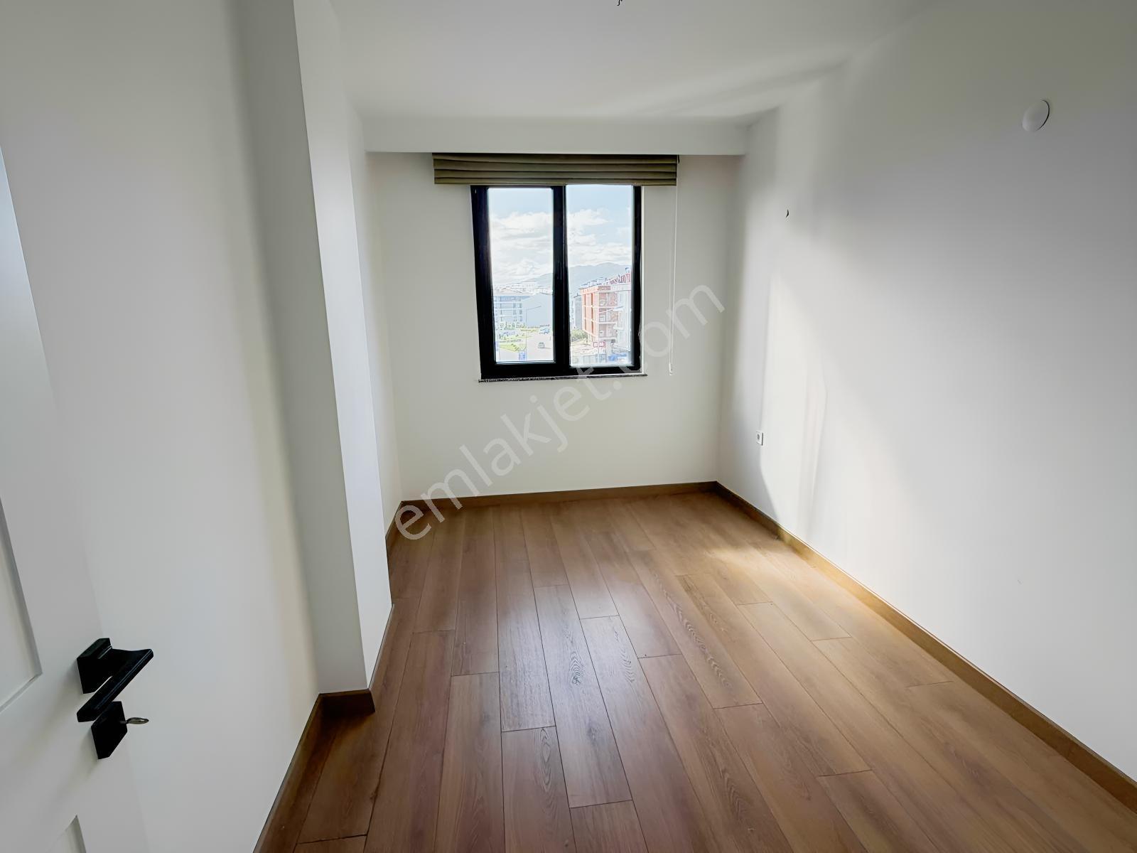 Ersin Çağlar'dan Cumhuriyette Fuzuleve Uygun 2+1 Satılık Daire — fotoğraf 4