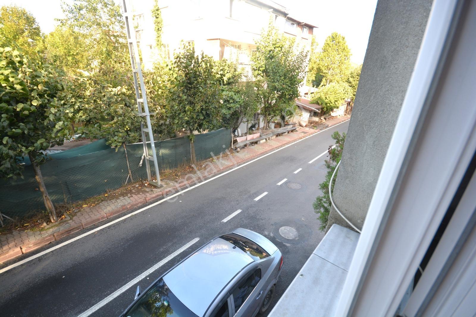 Satılık Pazarın Yanında 2+1 Merkezi Konumda Yatırımlık Daire — fotoğraf 7