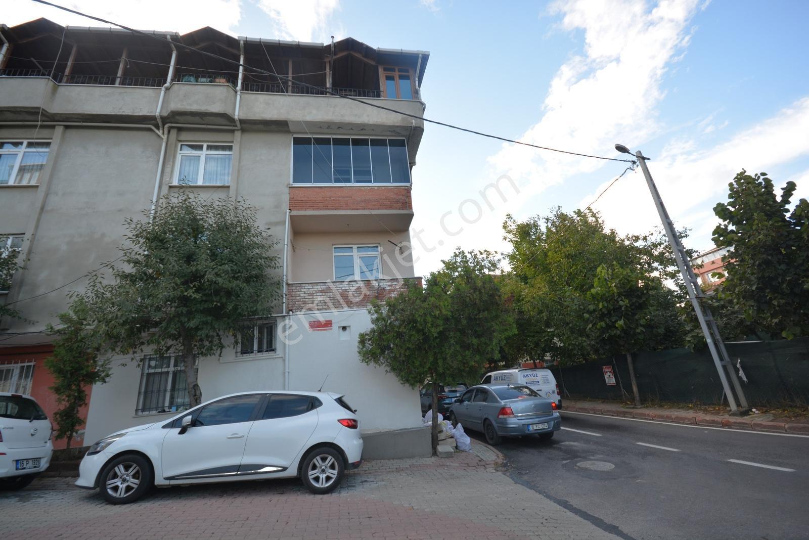 Satılık Pazarın Yanında 2+1 Merkezi Konumda Yatırımlık Daire — fotoğraf 32