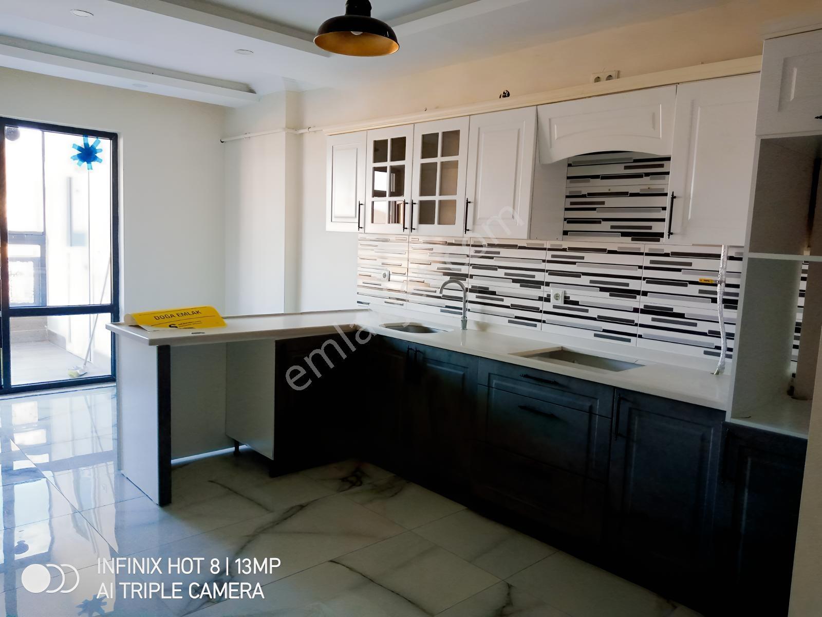 Anacaddeye Sıfır Önü Açık 4+1 Satılık Daire
