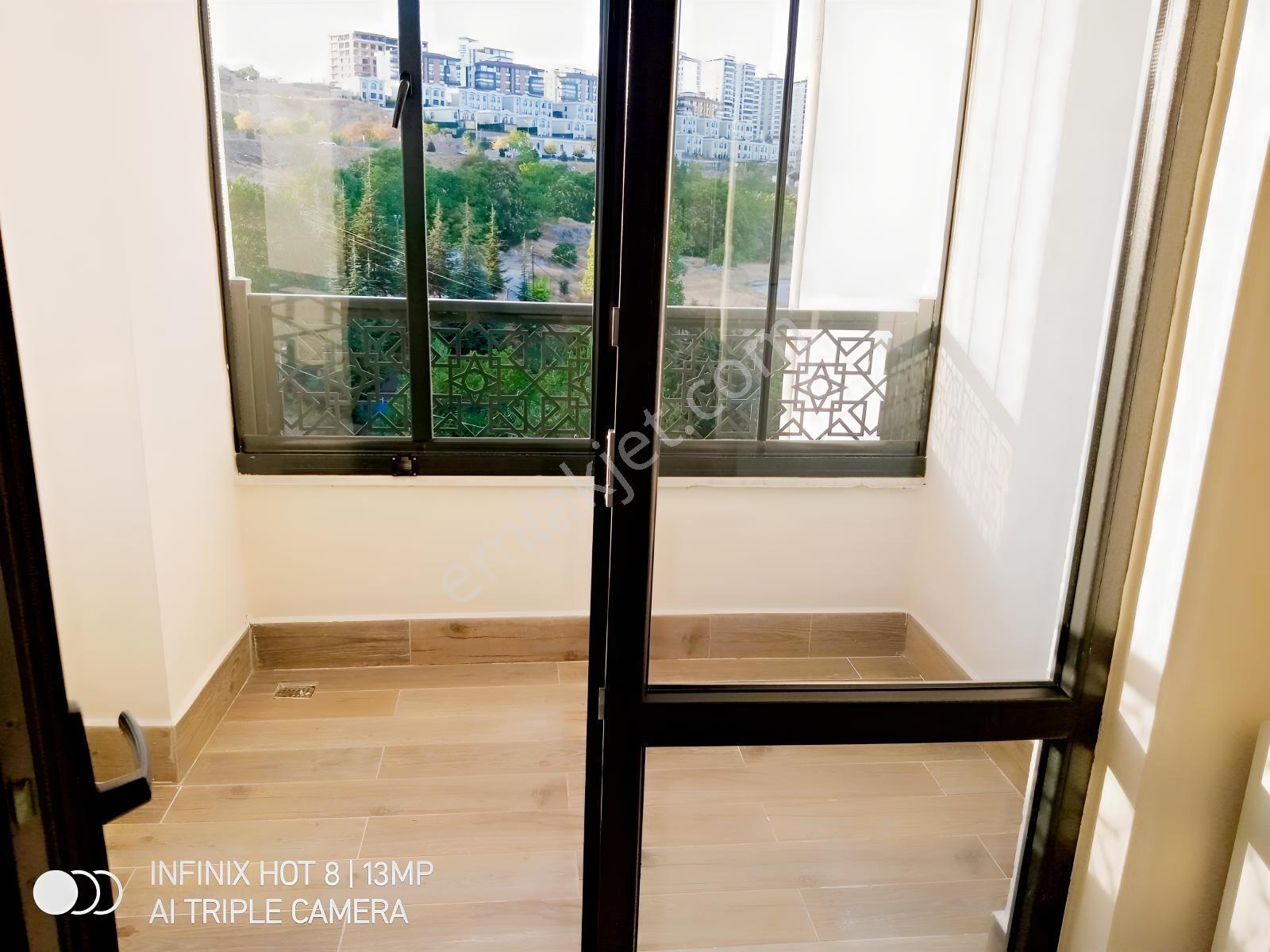 Anacaddeye Sıfır Önü Açık 4+1 Satılık Daire — fotoğraf 17
