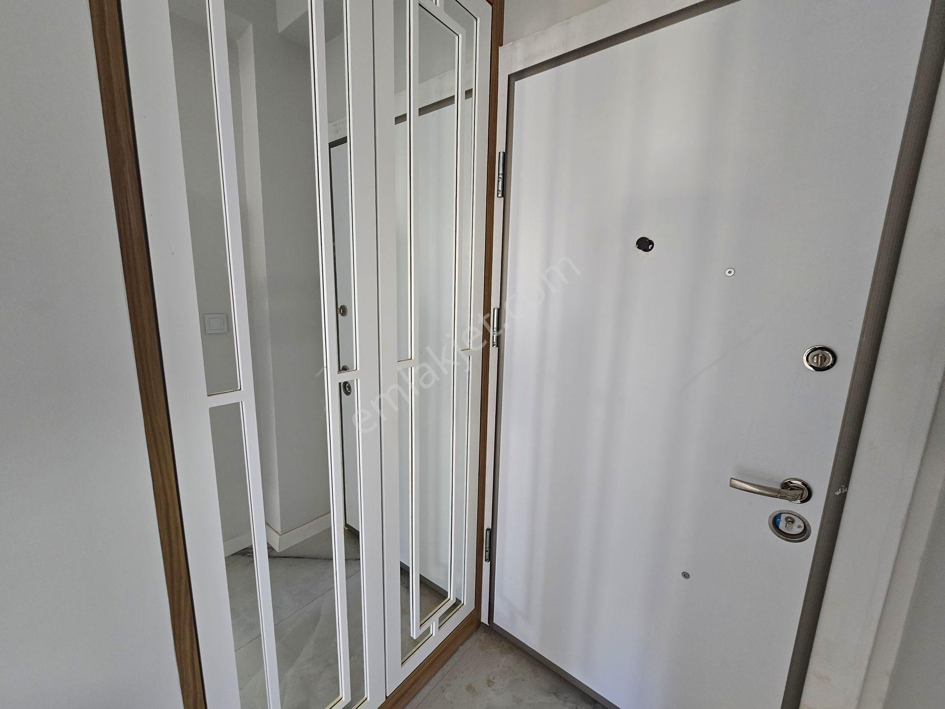 Küçükkuyu Mıhlı Satılık Daire | Denize Yakın| Sıfır Daire | Manzaralı — fotoğraf 8