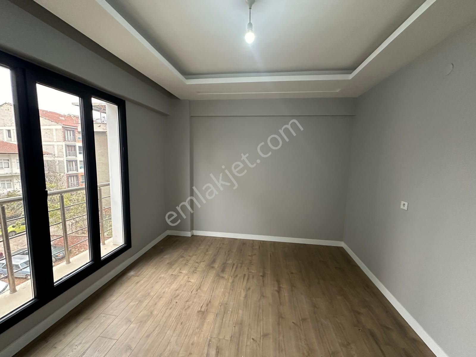 Furkan Doğandan Kanalboyu Kernekde Acil Satılık 3+1 Ara Kat Sıfır Daire — fotoğraf 16