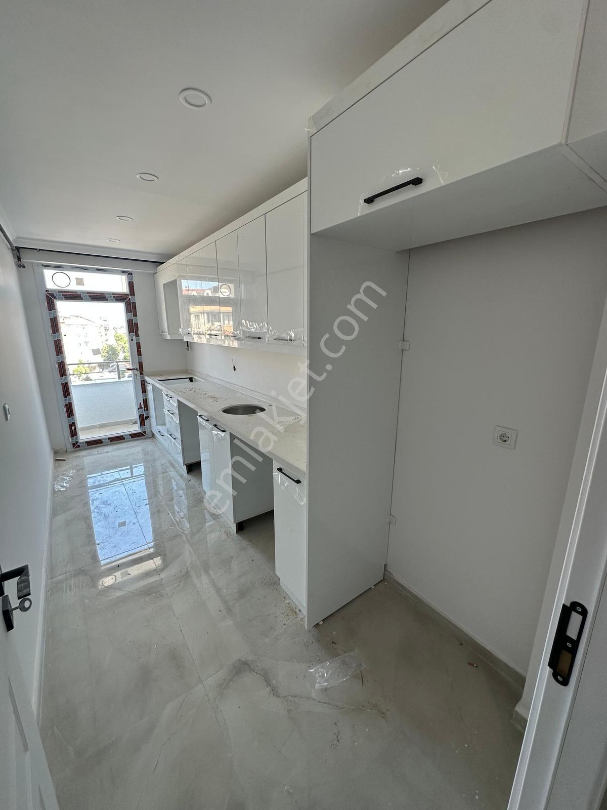 Family' Den Şirinevler Sitede Satılık 2+1 81 M² Sıfır Lüx Daire — fotoğraf 10