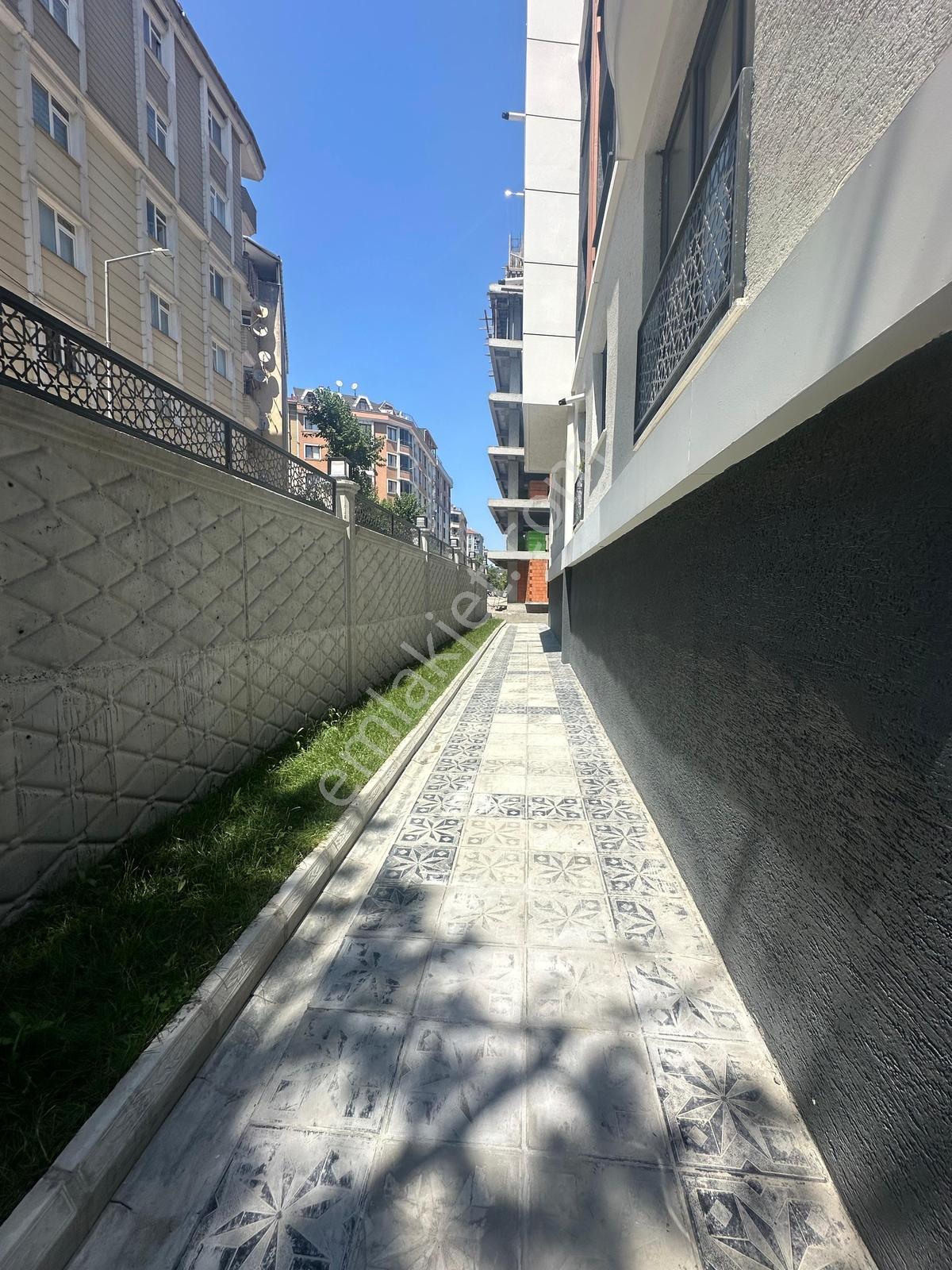 Family' Den Şirinevler Sitede Satılık 2+1 81 M² Sıfır Lüx Daire — fotoğraf 31