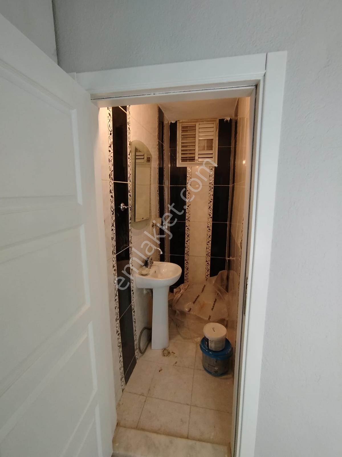 Bahadan Konevinde Merkezi Yerde Hesaplı Satılık 3+ Daire — fotoğraf 8