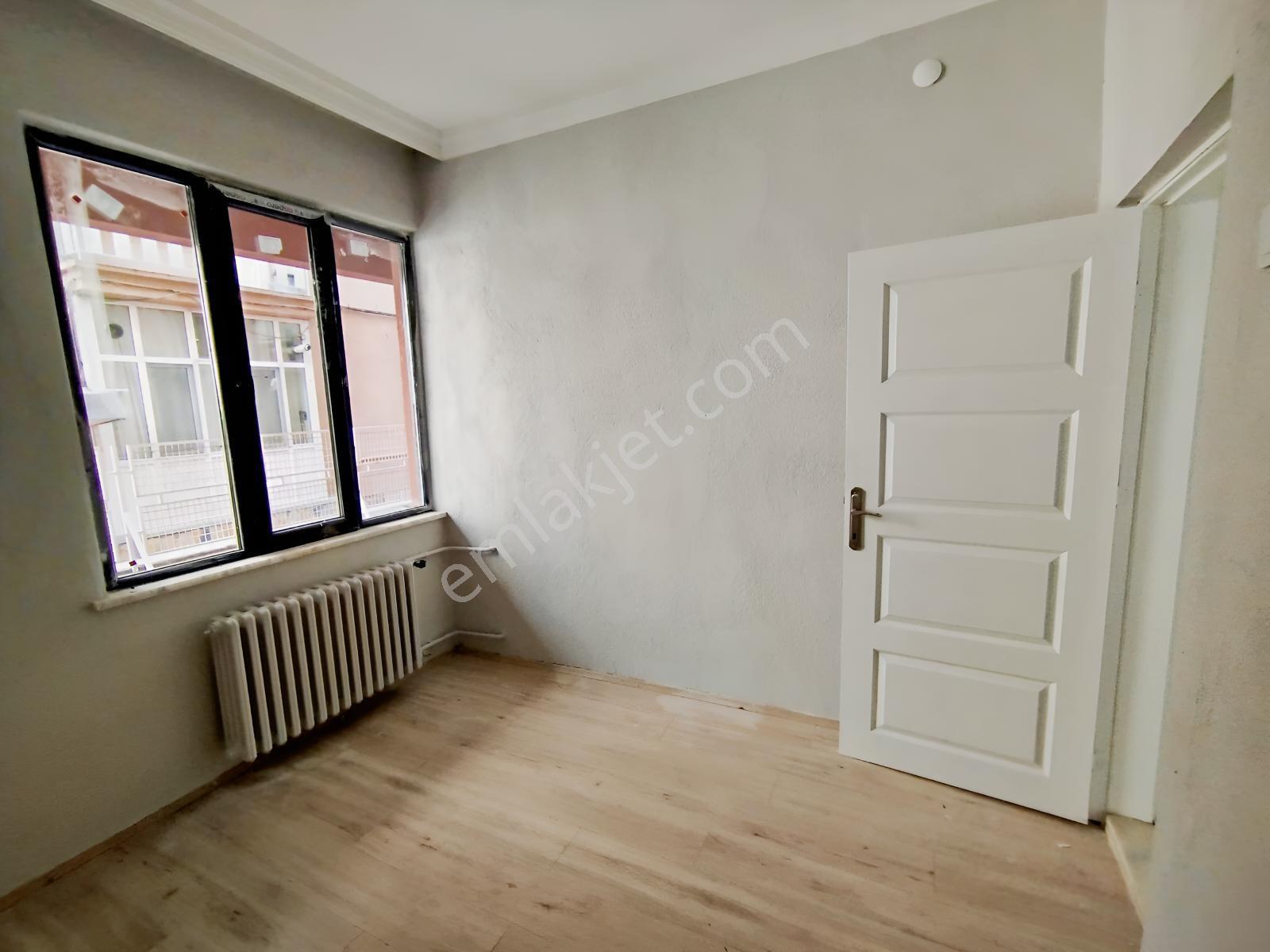 Bahadan Konevinde Merkezi Yerde Hesaplı Satılık 3+ Daire — fotoğraf 23