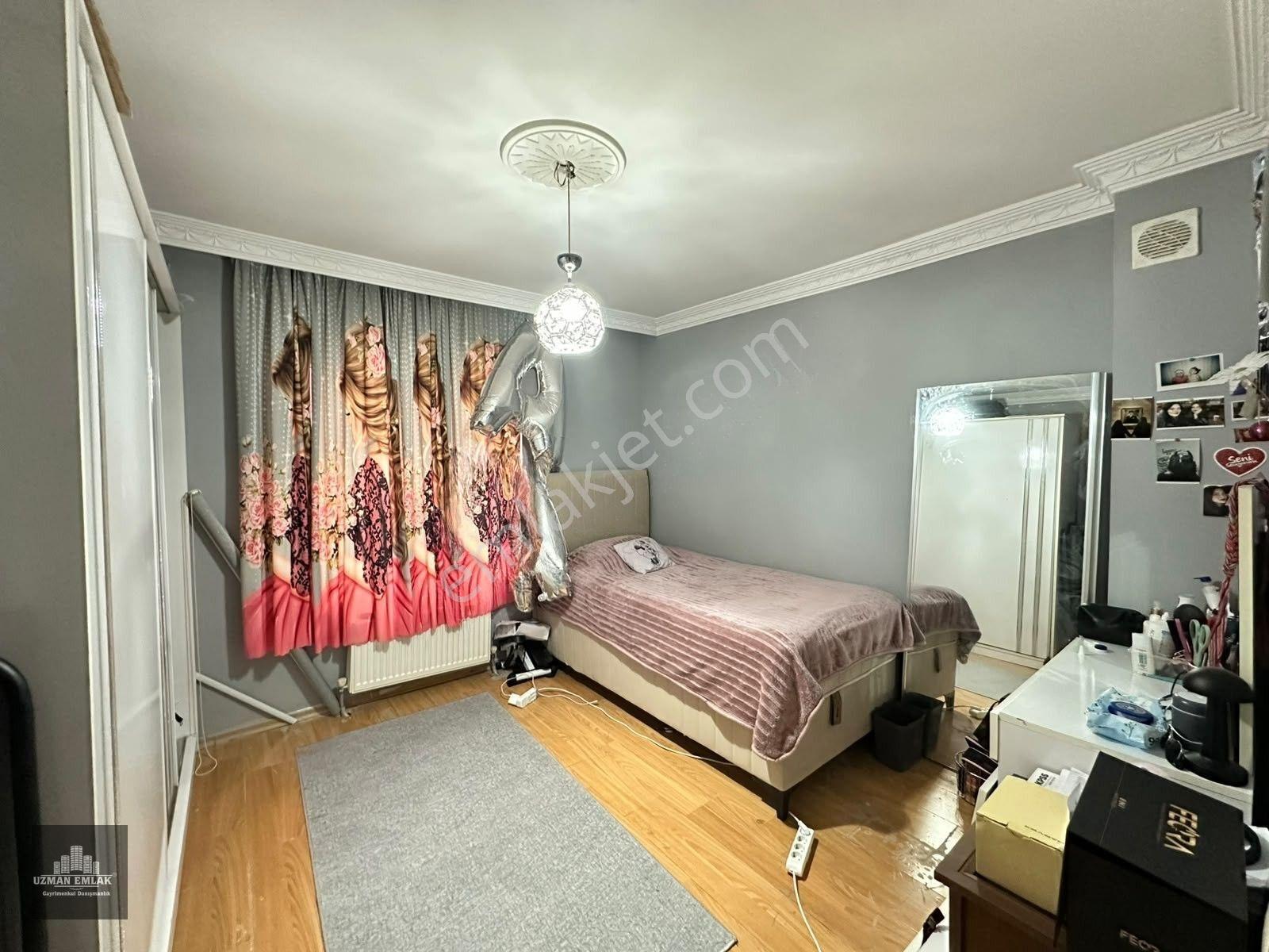 Uzman Emlak Ofisinden Esertepe Mh.de Katta Bağımsız E.banyolu 4+1 Daire — fotoğraf 9