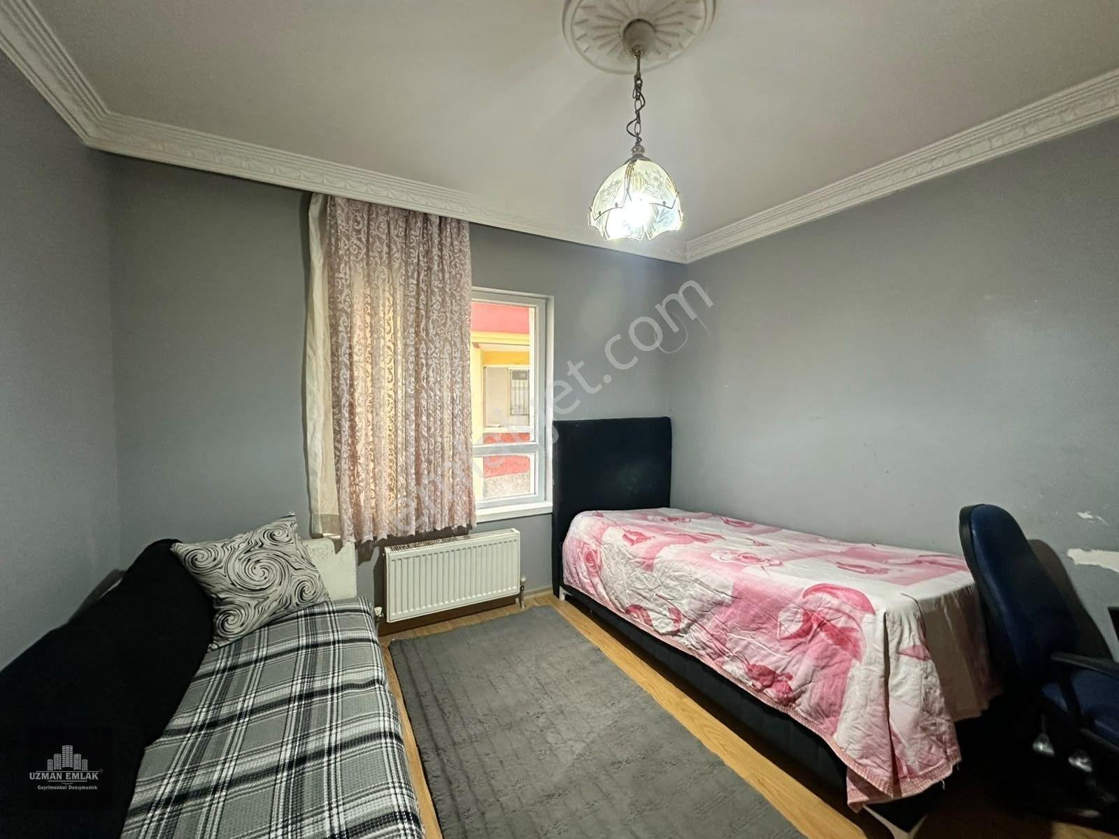 Uzman Emlak Ofisinden Esertepe Mh.de Katta Bağımsız E.banyolu 4+1 Daire — fotoğraf 14