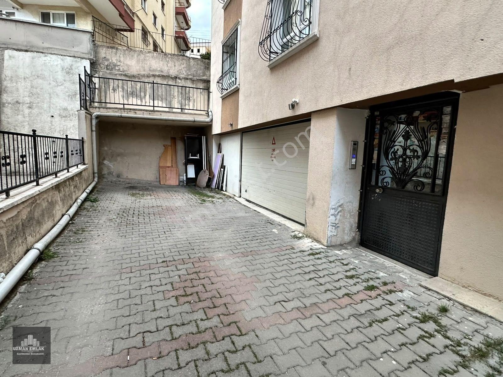 Uzman Emlak Ofisinden Esertepe Mh.de Katta Bağımsız E.banyolu 4+1 Daire — fotoğraf 20