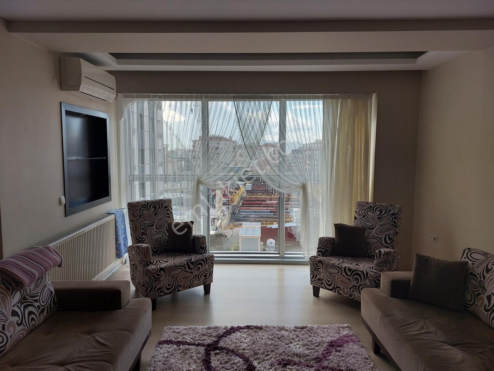 Acil Metro İstasyonu Karşısı D.gazlı Ebeveyn Banyolu 120m2 3+1 — fotoğraf 2