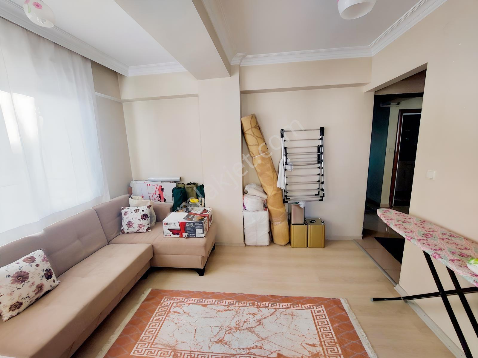Acil Metro İstasyonu Karşısı D.gazlı Ebeveyn Banyolu 120m2 3+1 — fotoğraf 17
