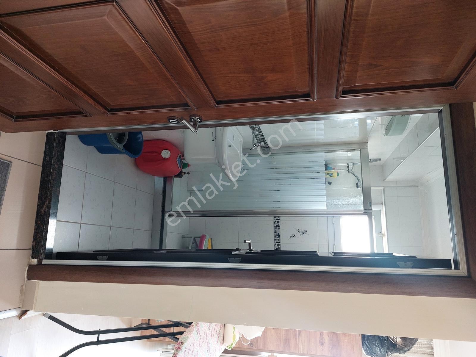 Acil Metro İstasyonu Karşısı D.gazlı Ebeveyn Banyolu 120m2 3+1 — fotoğraf 18