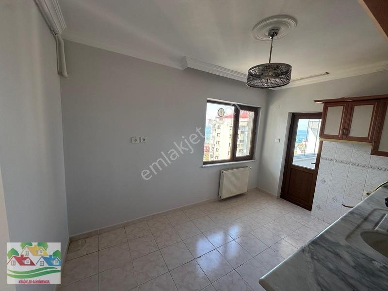Karşıyaka Da Satılık Dublex Daire — fotoğraf 7