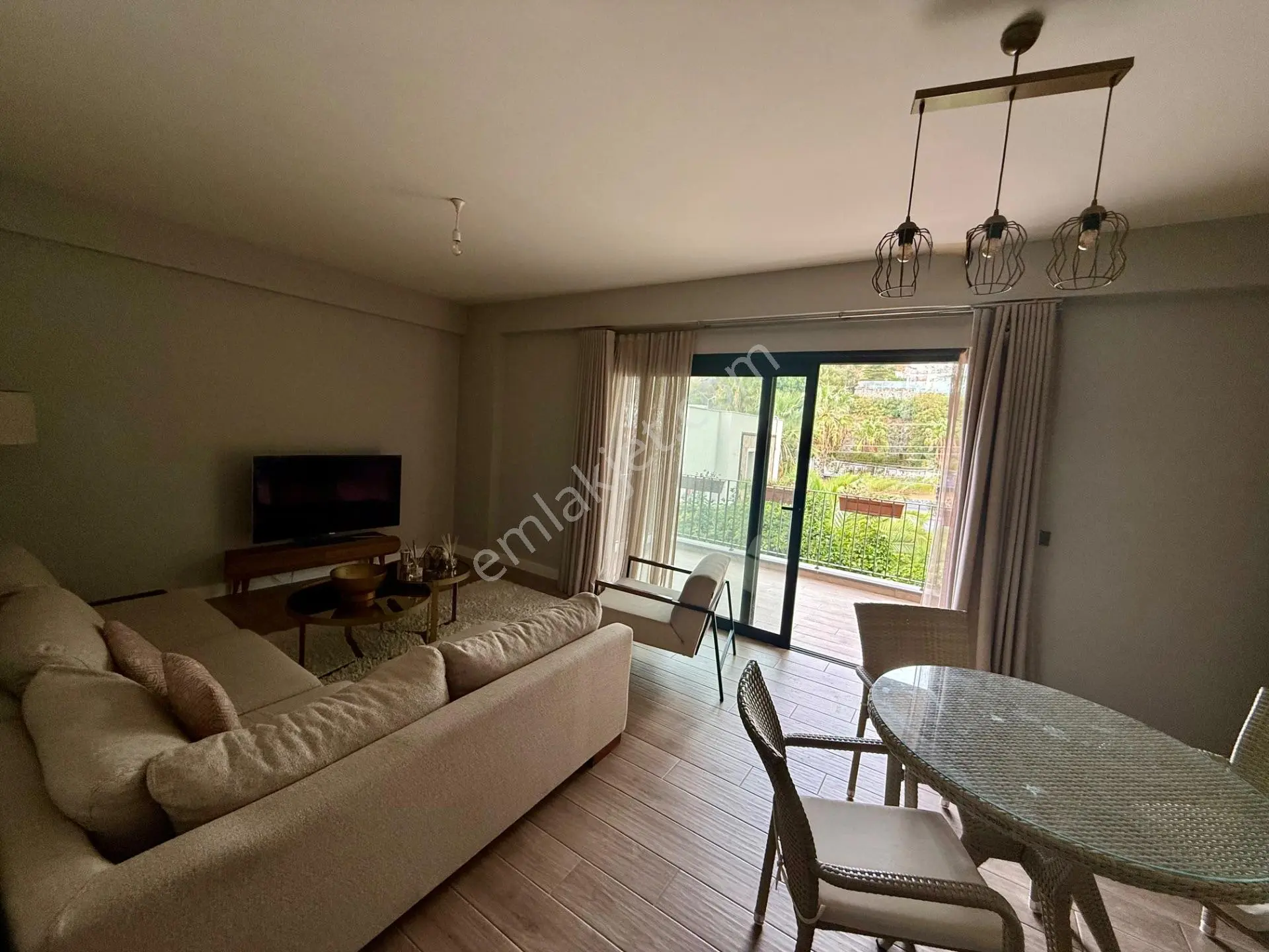 Bodrum Merkez Yokuşbaşı’nda Satılık Yerden Isıtmalı, Eşyalı 2+1 Bahçe Katı — fotoğraf 20