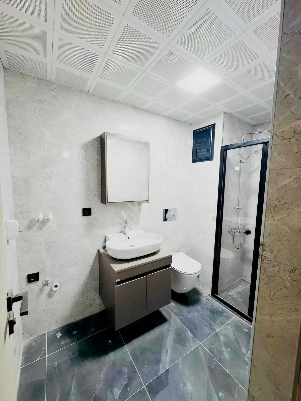 Alipaşa Mahallesin"de Ofise Uygun | Uysal Centroda 55 M² 1+1 — fotoğraf 18