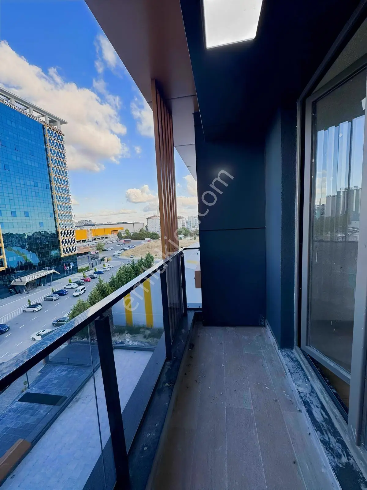 Alipaşa Mahallesin"de Ofise Uygun | Uysal Centroda 55 M² 1+1 — fotoğraf 31