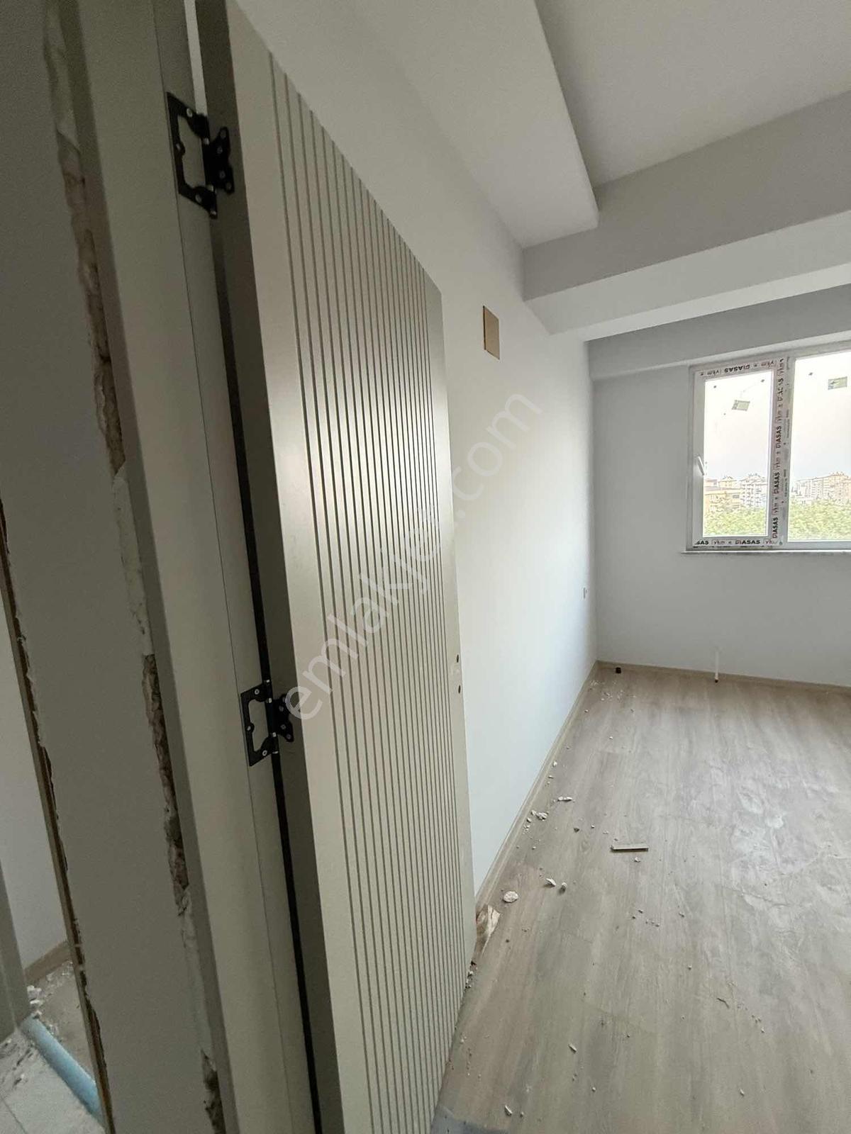 Tekzen Civarında Satılık Yeni 2+1 Daire — fotoğraf 3