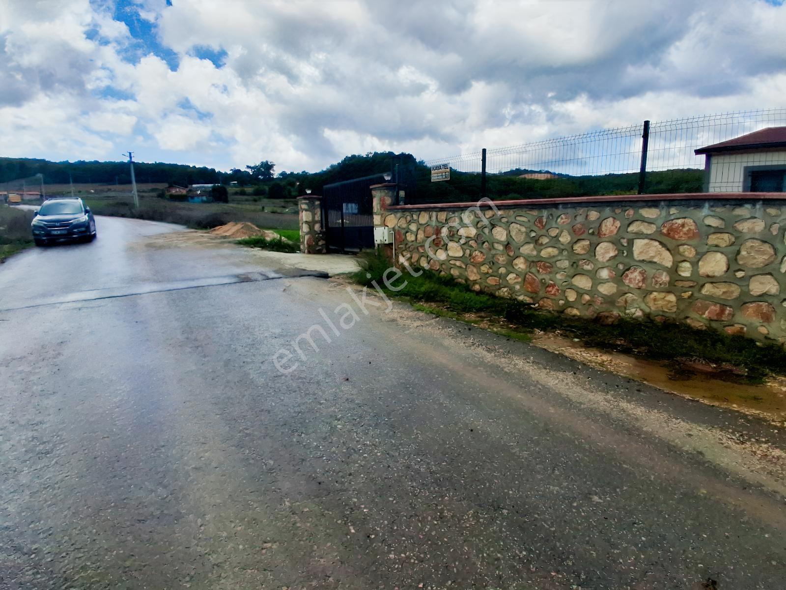 Körfez Kutluca'da Asfalt Kenarı 5318 M2 Yapılaşmaya Uygun Tarla — fotoğraf 8