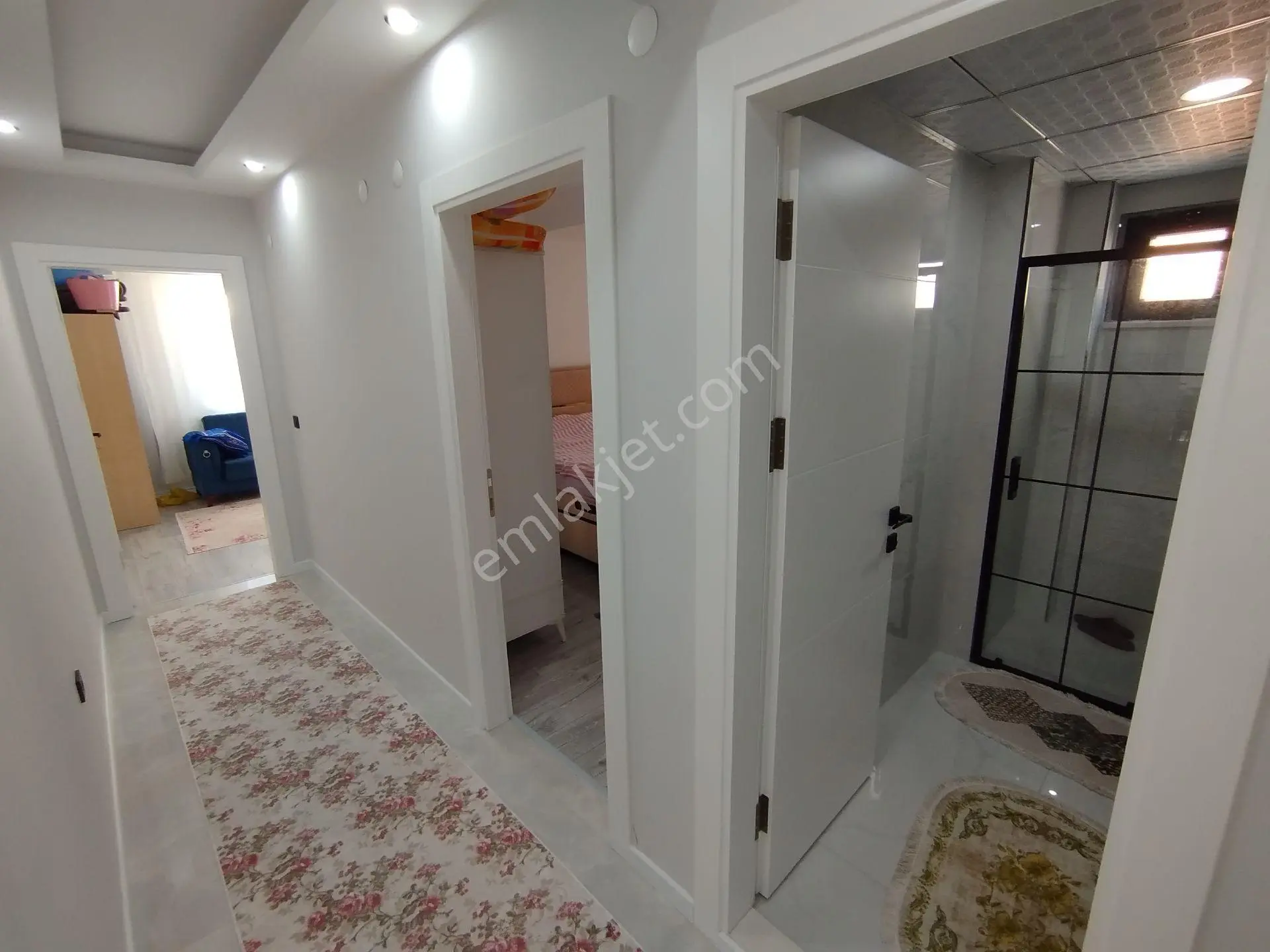 Yeski Emlâk İnşaattan Satılık 3+1 Daire Caddeye Cephe — fotoğraf 19