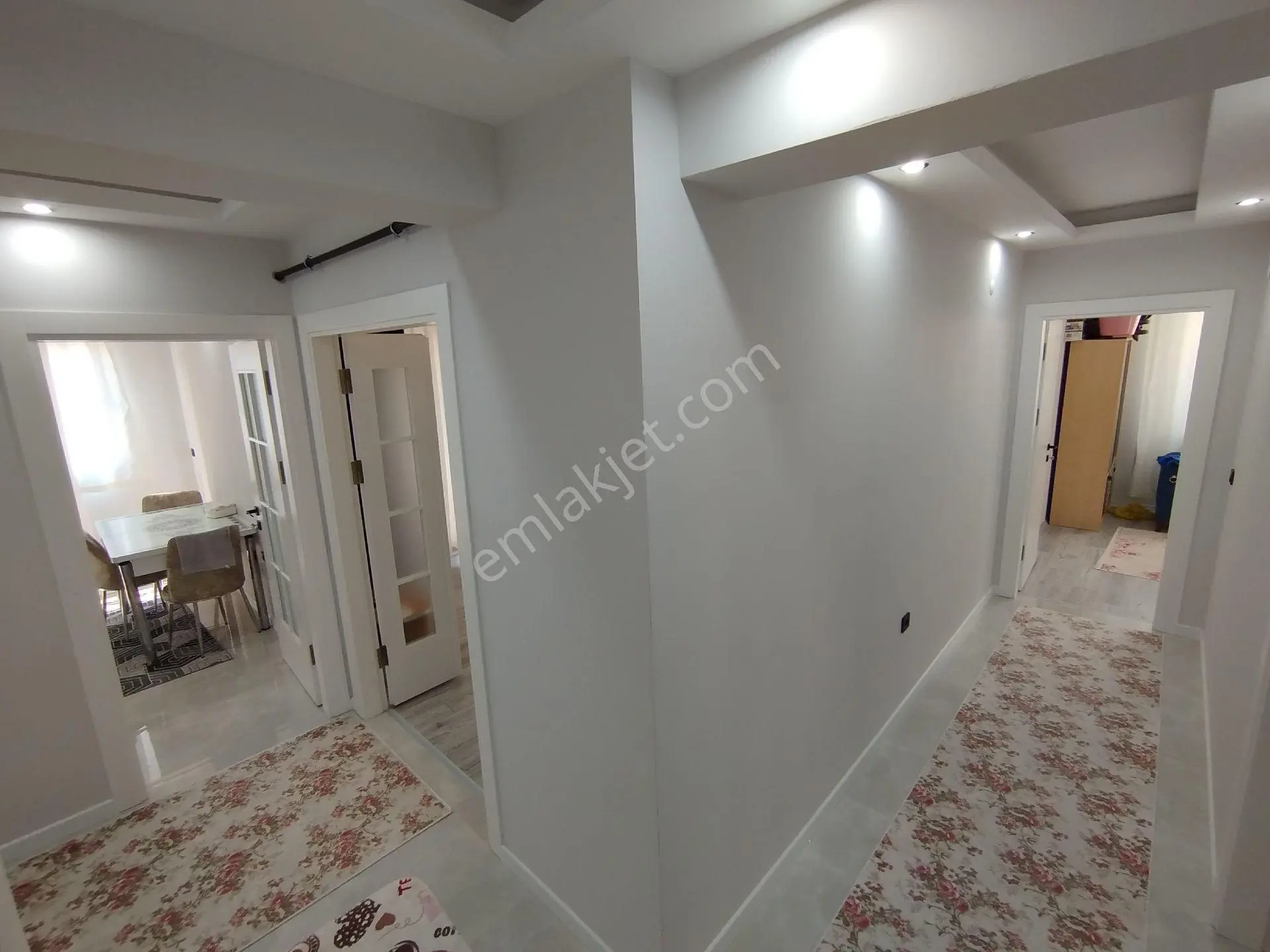 Yeski Emlâk İnşaattan Satılık 3+1 Daire Caddeye Cephe — fotoğraf 21