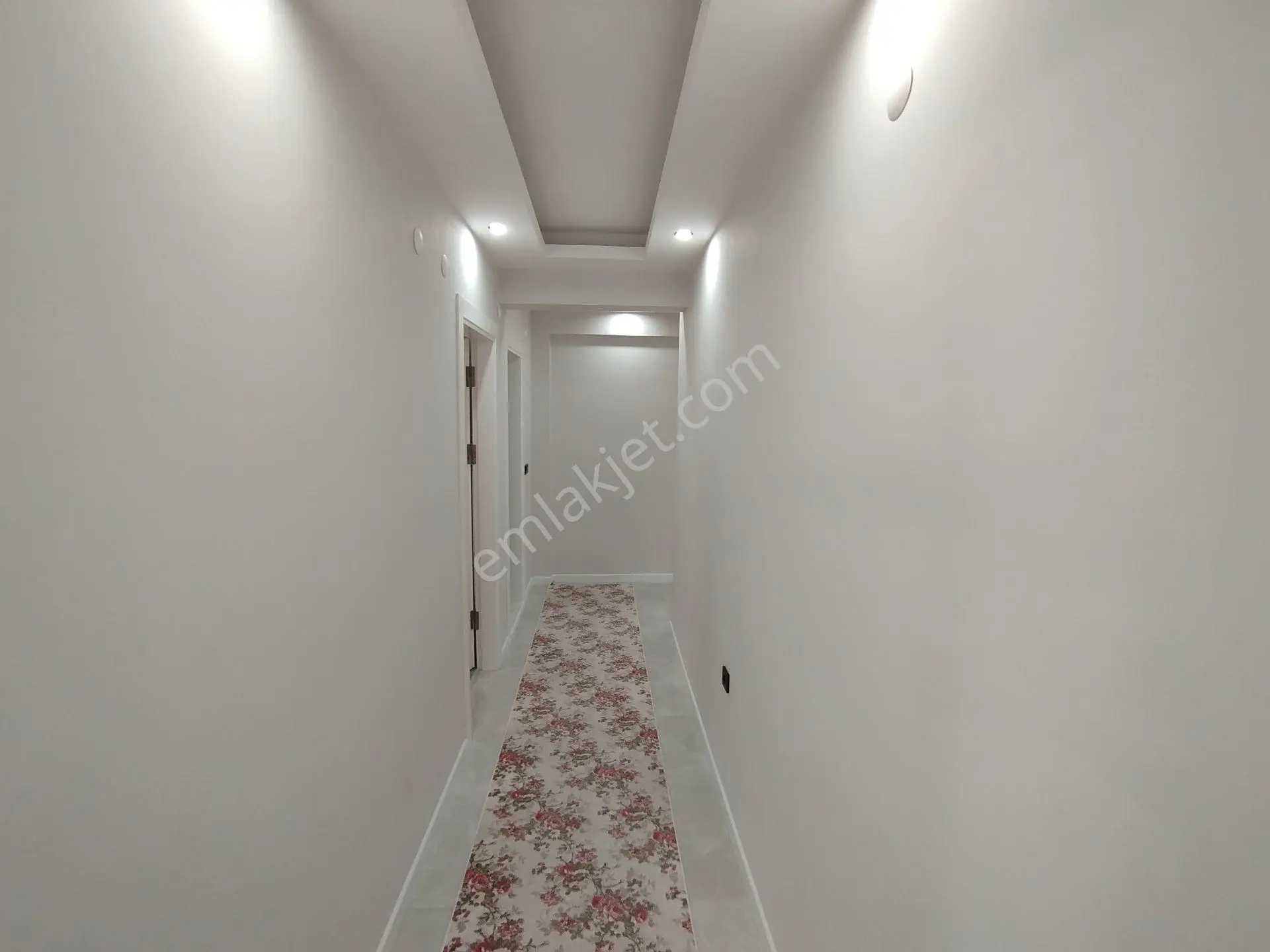 Yeski Emlâk İnşaattan Satılık 3+1 Daire Caddeye Cephe — fotoğraf 26