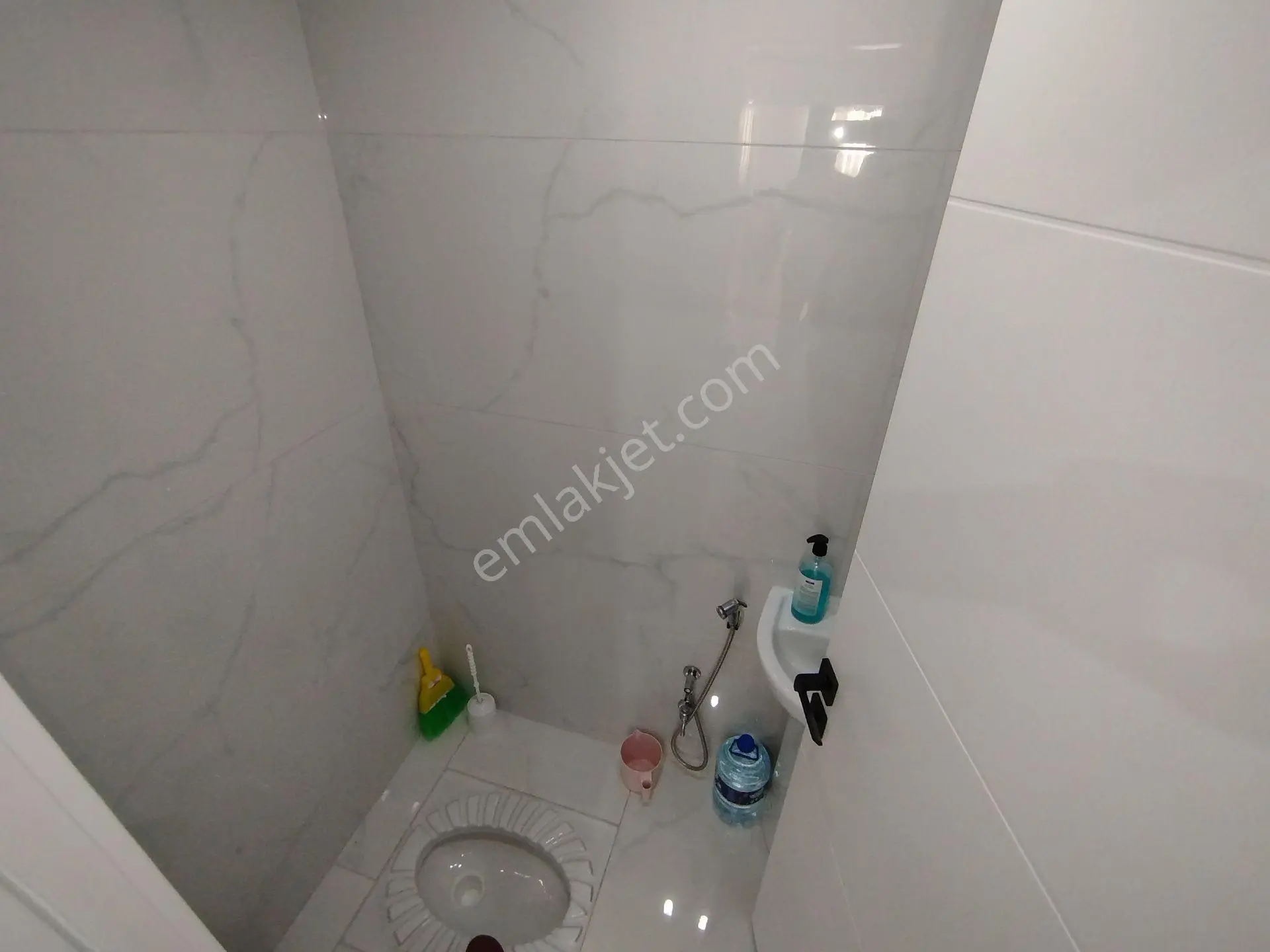 Yeski Emlâk İnşaattan Satılık 3+1 Daire Caddeye Cephe — fotoğraf 34