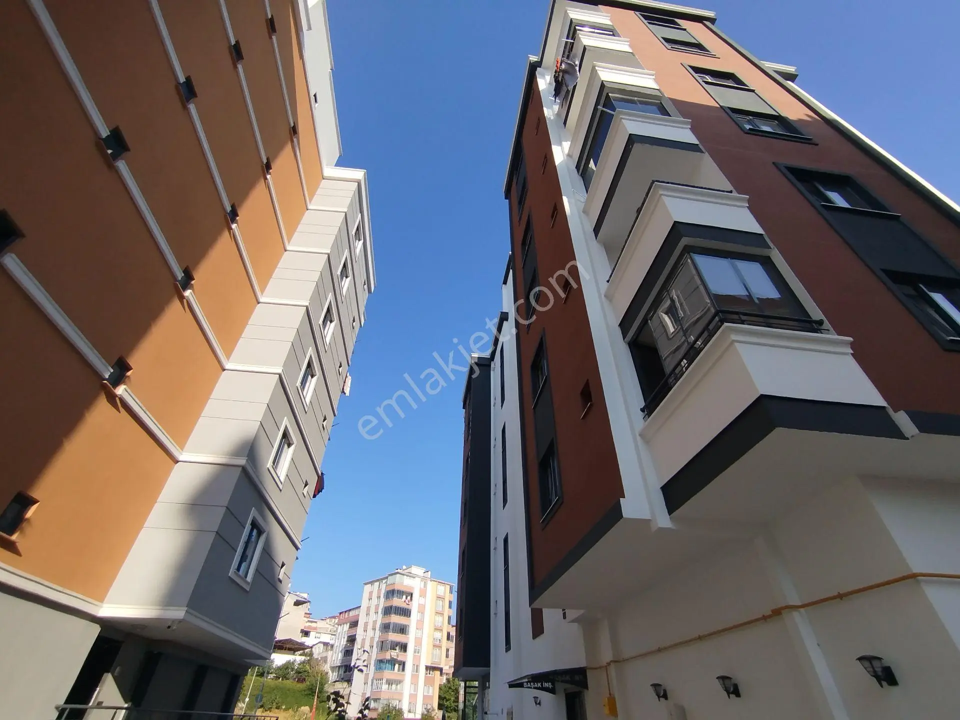 Yeski Emlâk İnşaattan Satılık 3+1 Daire Caddeye Cephe — fotoğraf 42