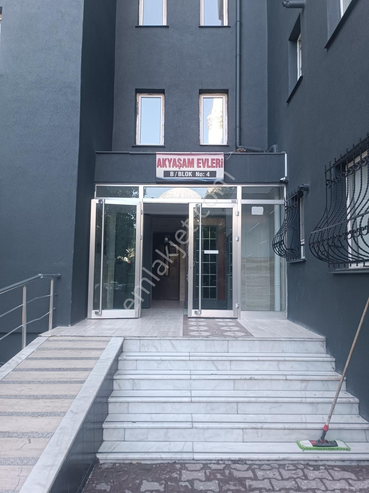 Ak Yaşam Evlerinde Satılık Tadilatlı 3+1 Daire.. — fotoğraf 3