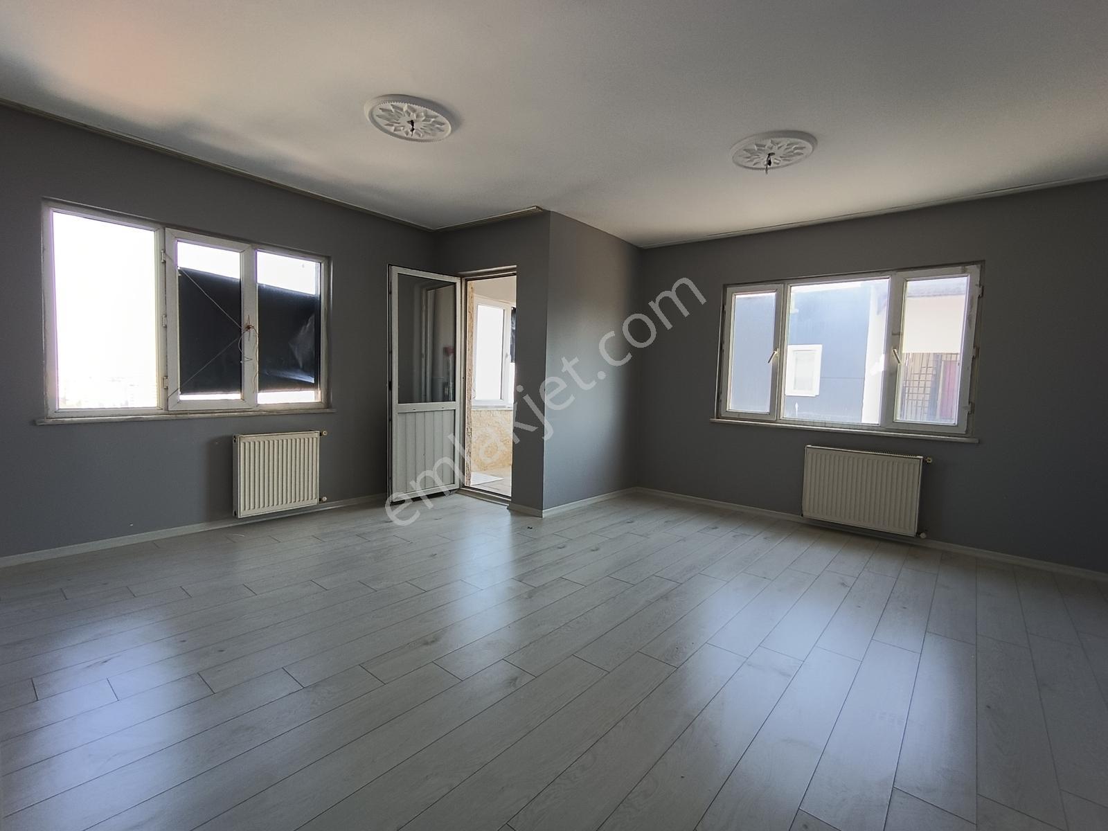 Ak Yaşam Evlerinde Satılık Tadilatlı 3+1 Daire.. — fotoğraf 8