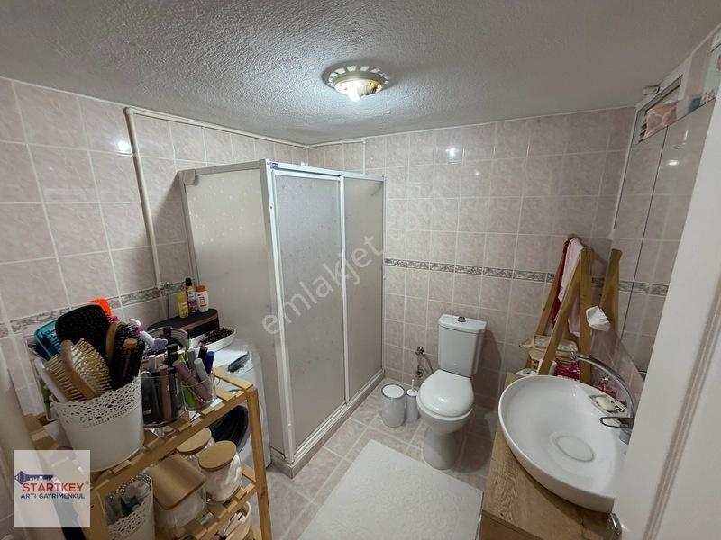 Startkey Artıdan Bayraklı Osmangazi Mahallesi Satılık 2+1 Daire — fotoğraf 15