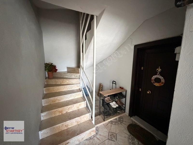 Startkey Artıdan Bayraklı Osmangazi Mahallesi Satılık 2+1 Daire — fotoğraf 21