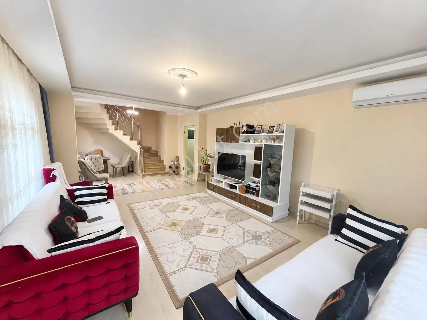 Derince Yenikent Yakını220 M² 4+1 Teraslı Çatı Dubleksi — fotoğraf 14