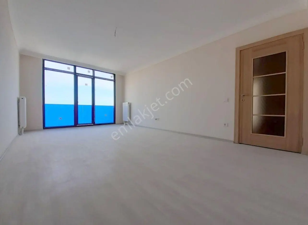 Mertcan'Dan Havuzlu Güvenlikli Sitede Ara Kat 2+1 Daire