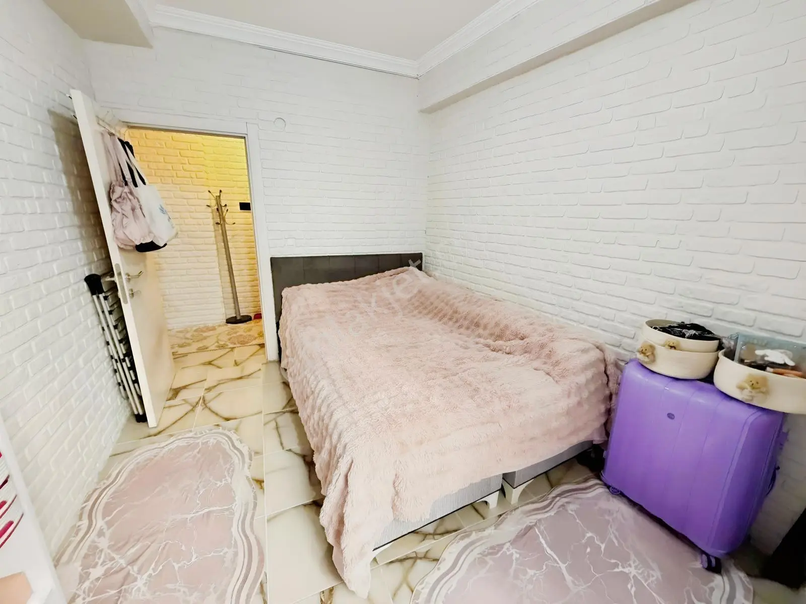 Cadde Dibinde Yeni Bina Full Eşyalı 1+1 Temiz Lüks Daire ..!!! — fotoğraf 10