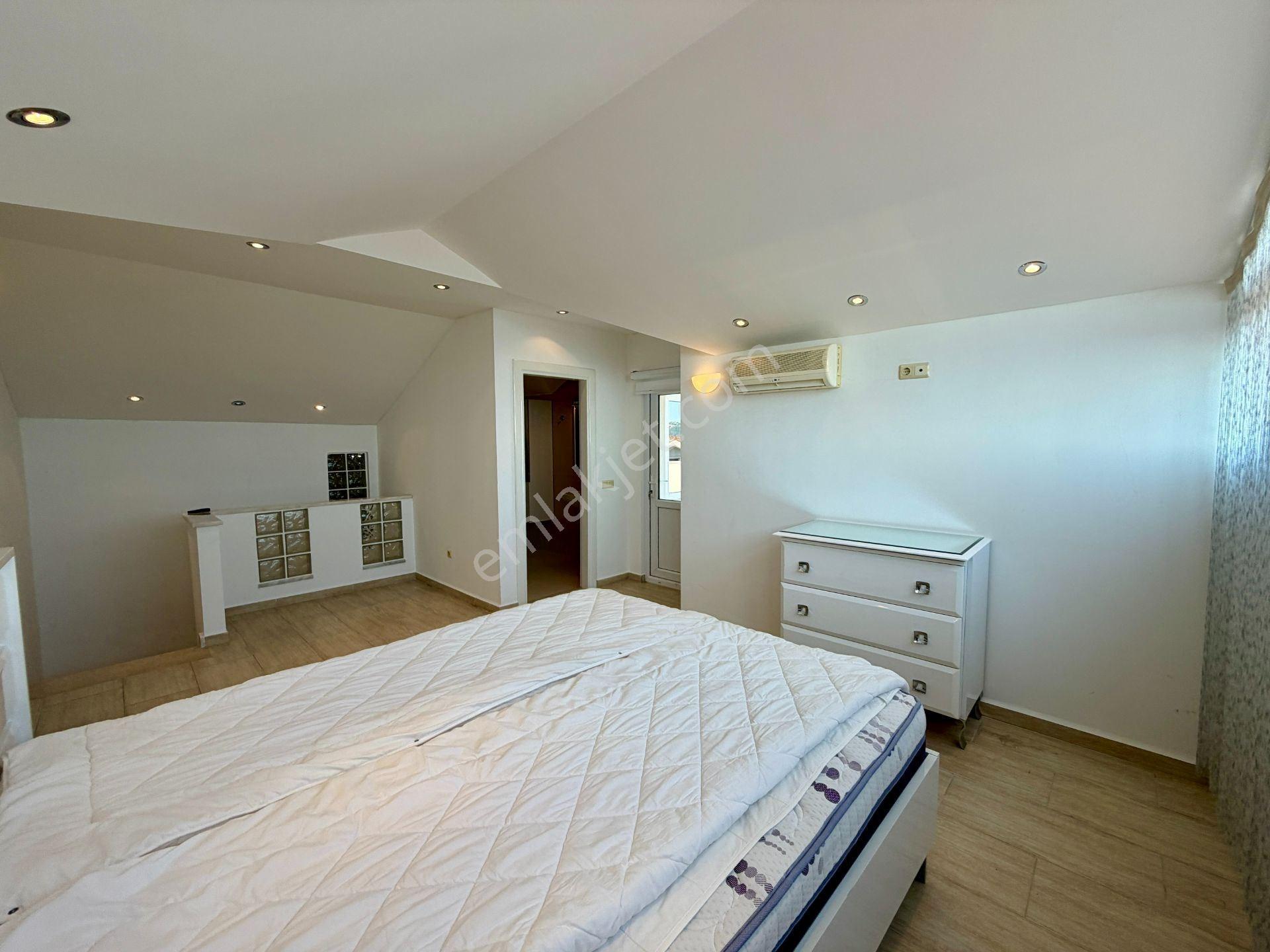 Alanya Kleopatra’da Panoramik Deniz Manzaralı Full Eşyalı 3+1 Penthouse — fotoğraf 10