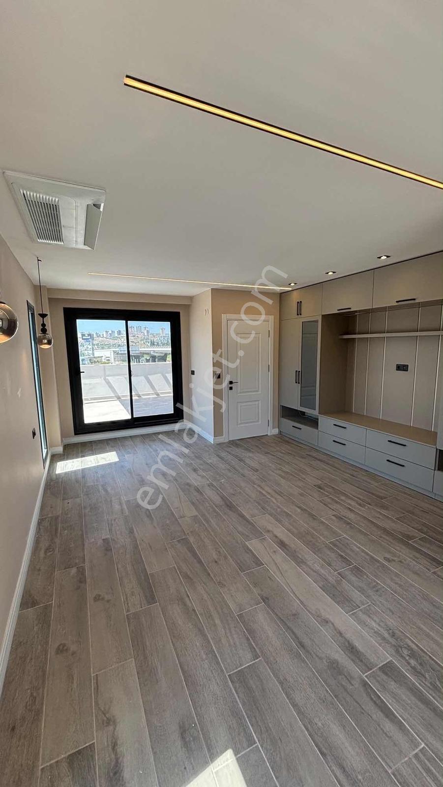 Views Emlak'tan Kuşadasında Müstakil Hamam Sauna Havuzlu Villa — fotoğraf 20