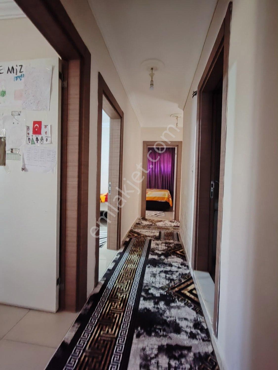 Merkezi Konumlu , Havuzlu Site İçi ,bahçe Kat 3+1 Daire — fotoğraf 6