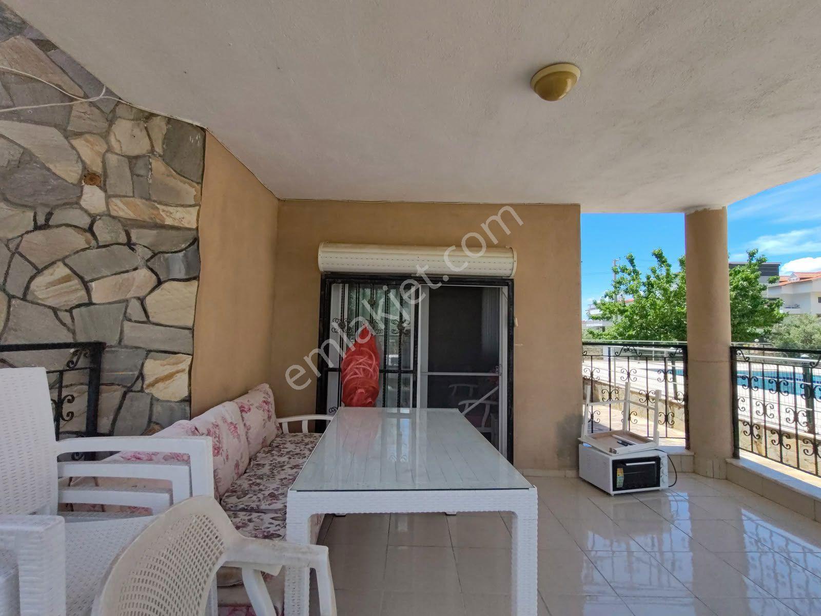 Merkezi Konumlu , Havuzlu Site İçi ,bahçe Kat 3+1 Daire — fotoğraf 12