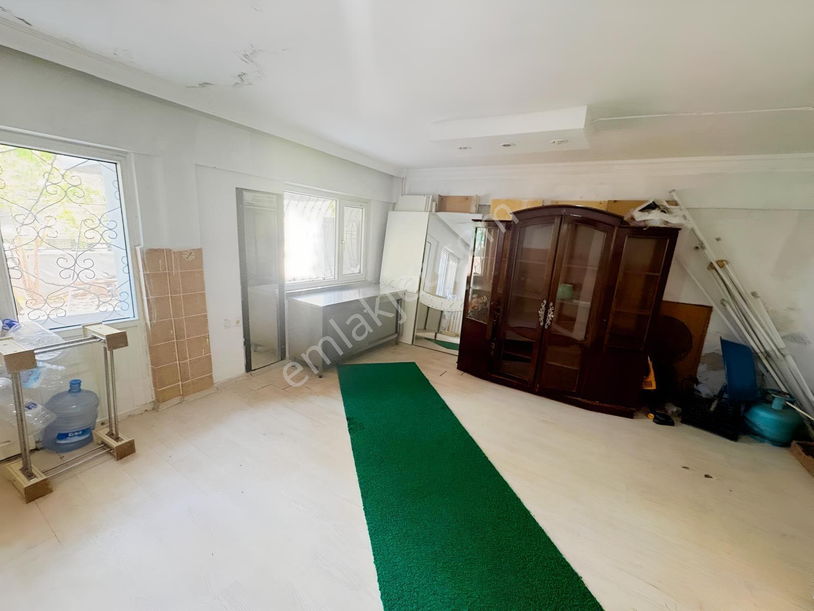 Kuşadası Merkezde Marinaya 2 Dakika | 8+1, 4 Katlı Bahçeli Villa — fotoğraf 6